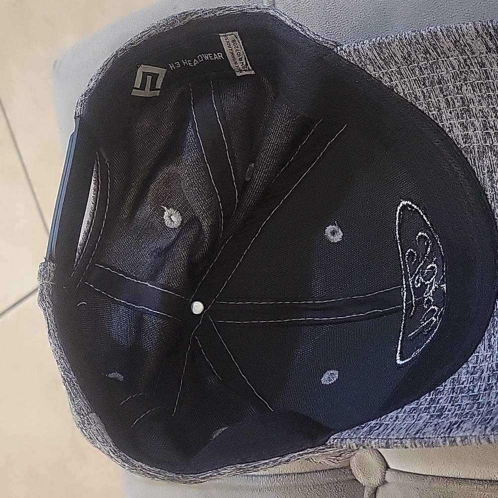 Ford snapback hat - Picture 3 of 3